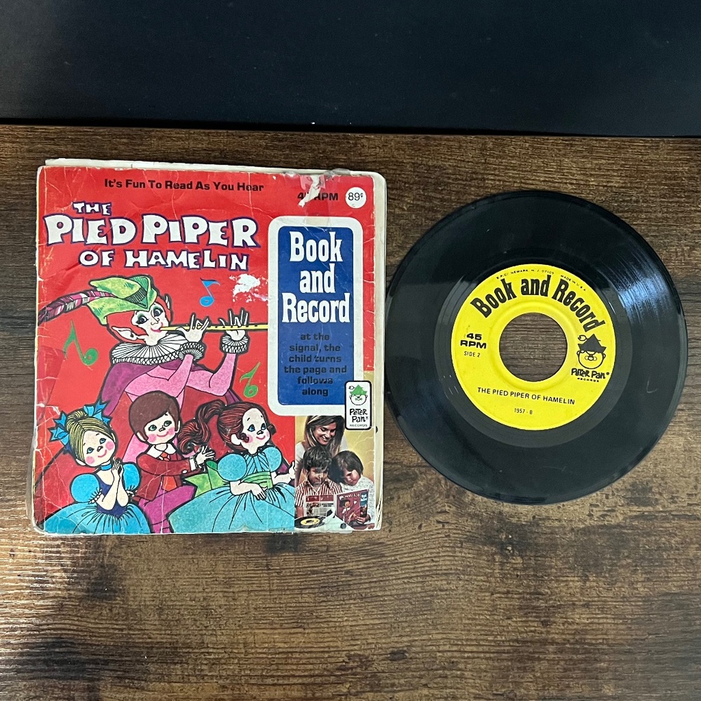PETER PAN RECORDS "The Pied Piper" Book & Record